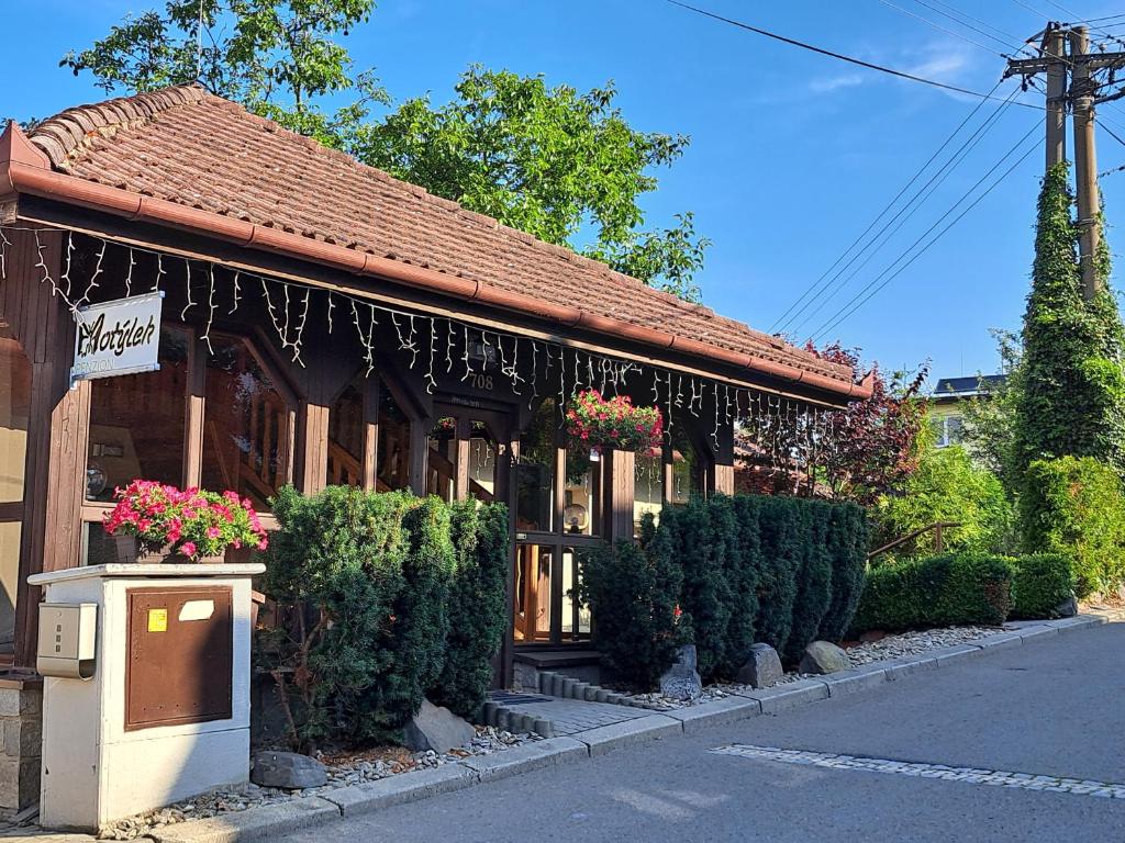 Penzion Motýlek - ubytování, restaurace Ostrava, Beskydy